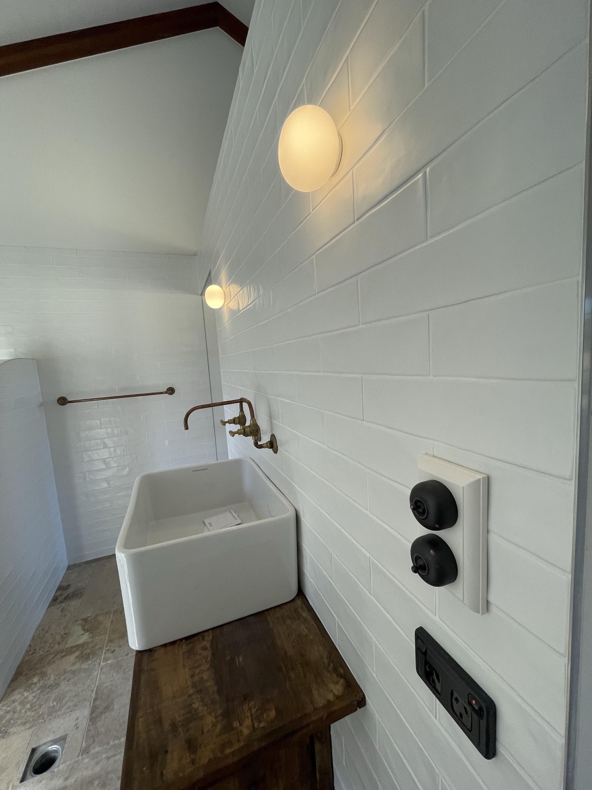 Laundry fit-off and power points